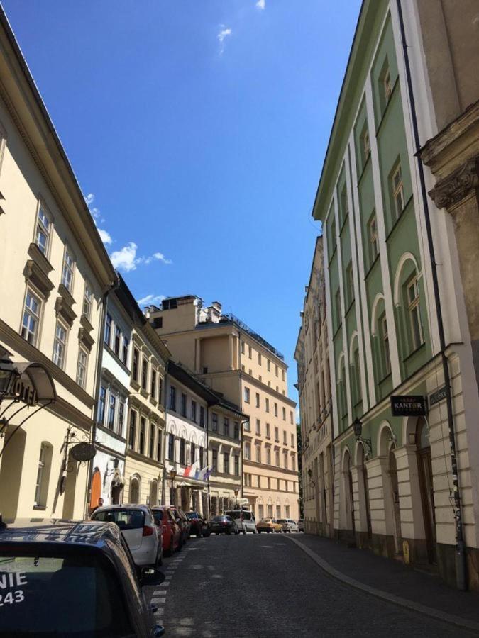 Real Vip Hostel Cracovia Exterior foto
