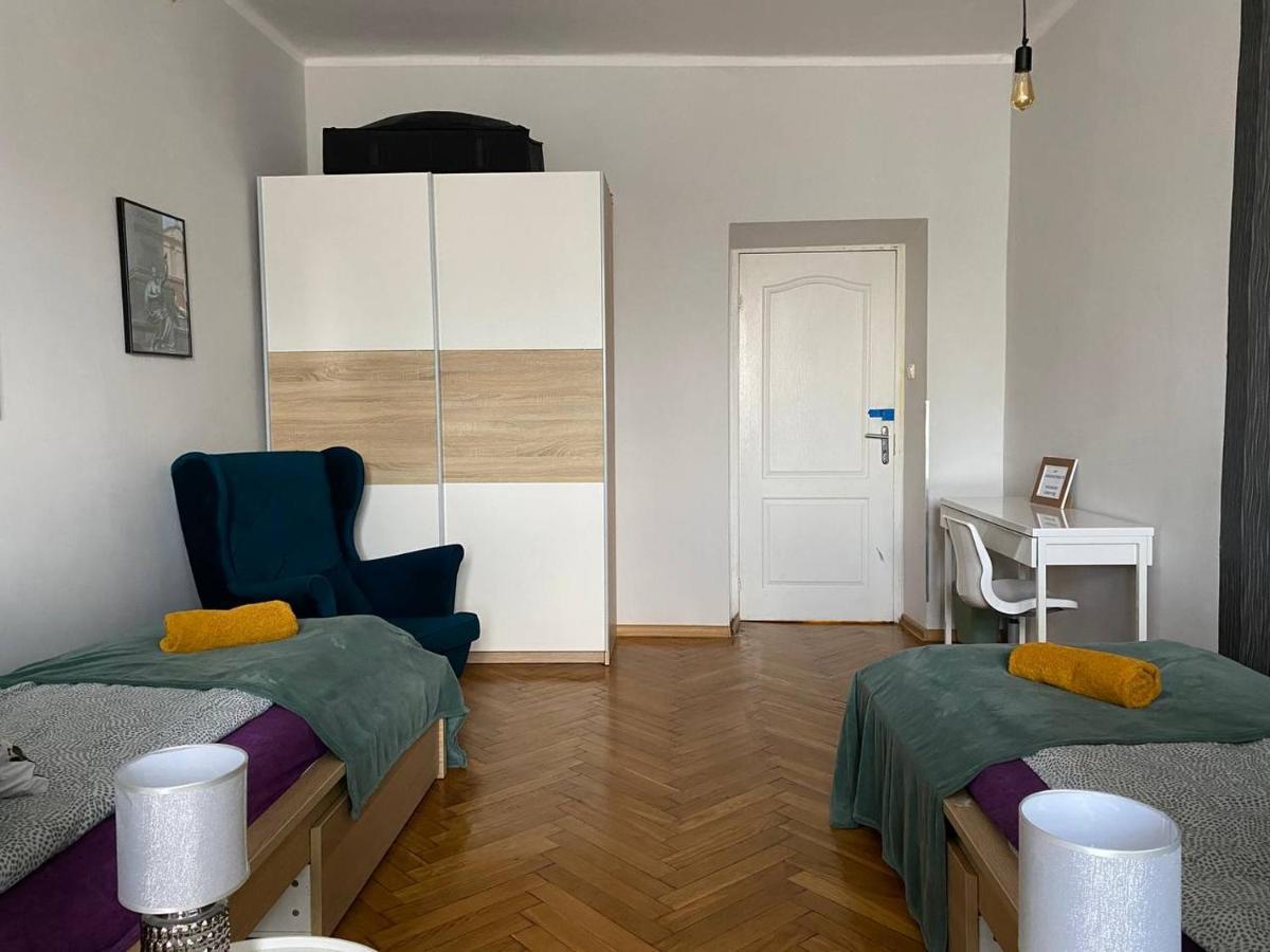Real Vip Hostel Cracovia Exterior foto